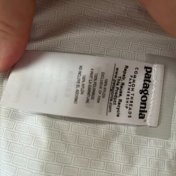 Patagonia Waterproof Shell - Picture 12 of 12